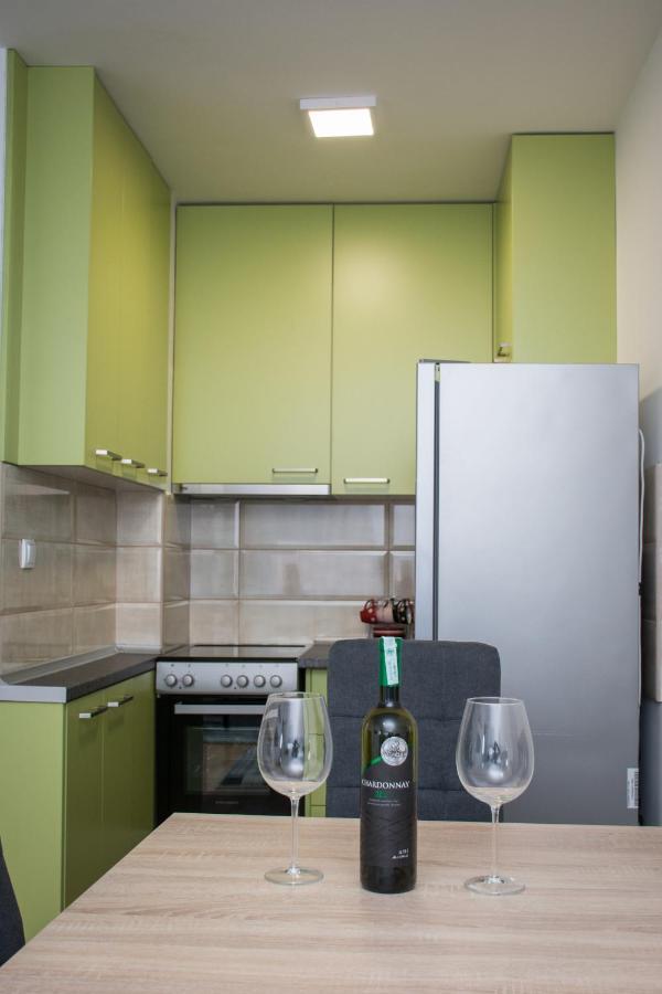 Stan Na Dan Doboj Apartamento Exterior foto